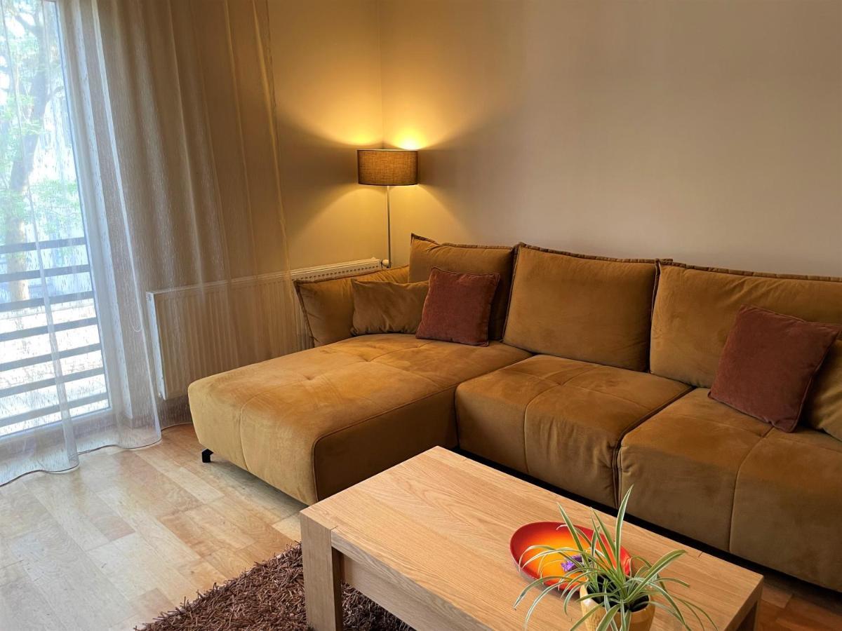 Kuressaare Holiday Apartments Экстерьер фото